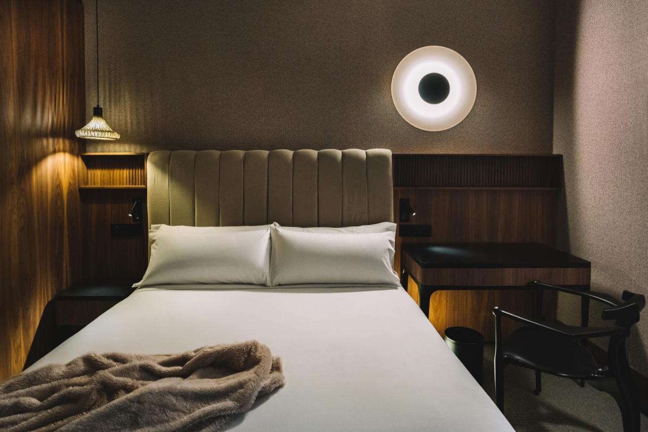 Hotel Pinar Plaza Madrid Eksteriør billede