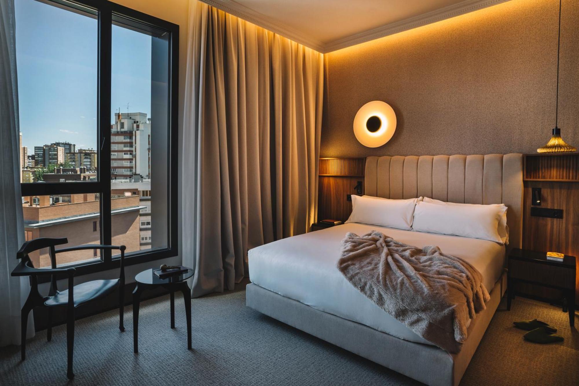 Hotel Pinar Plaza Madrid Eksteriør billede
