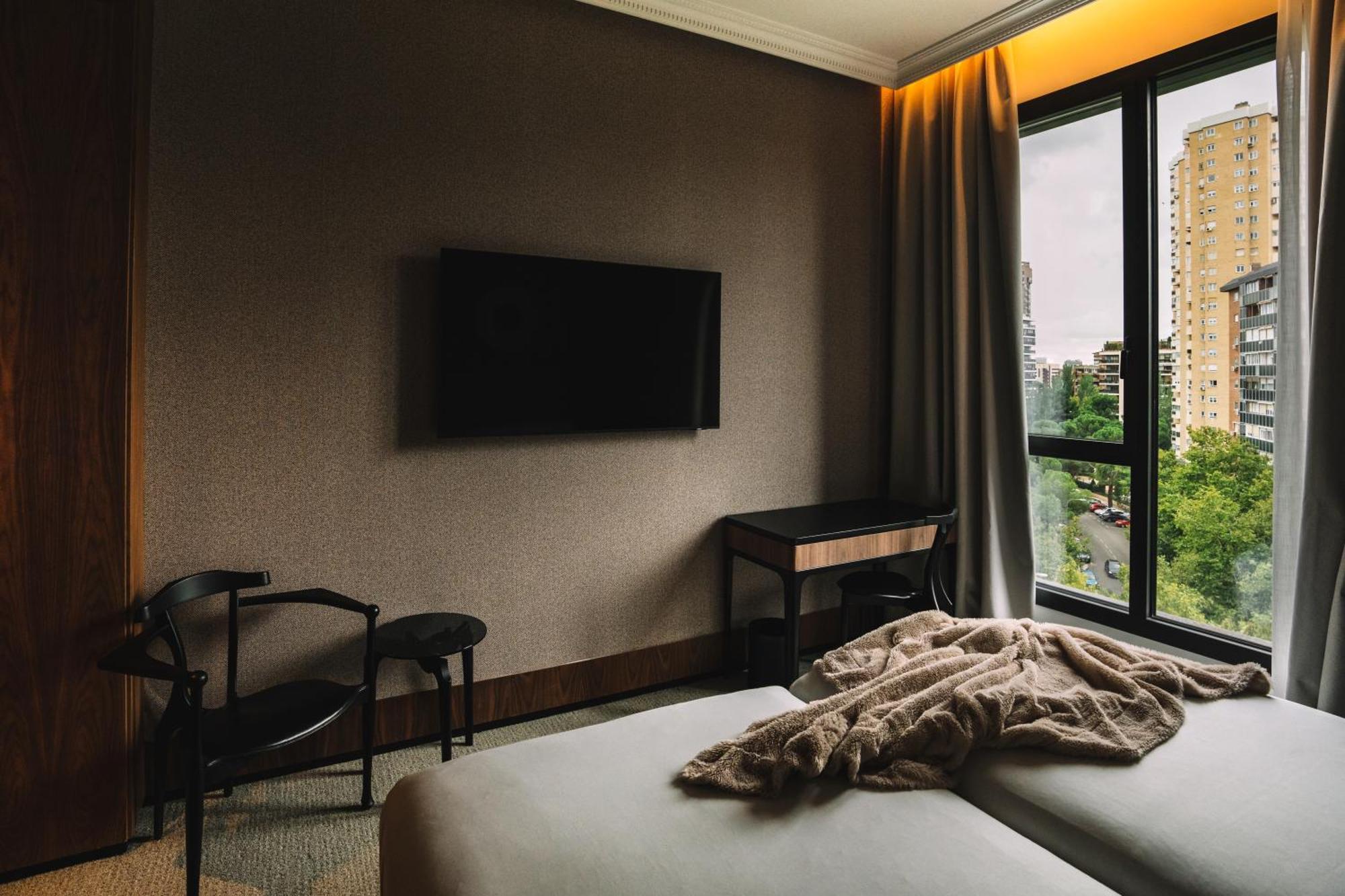 Hotel Pinar Plaza Madrid Eksteriør billede