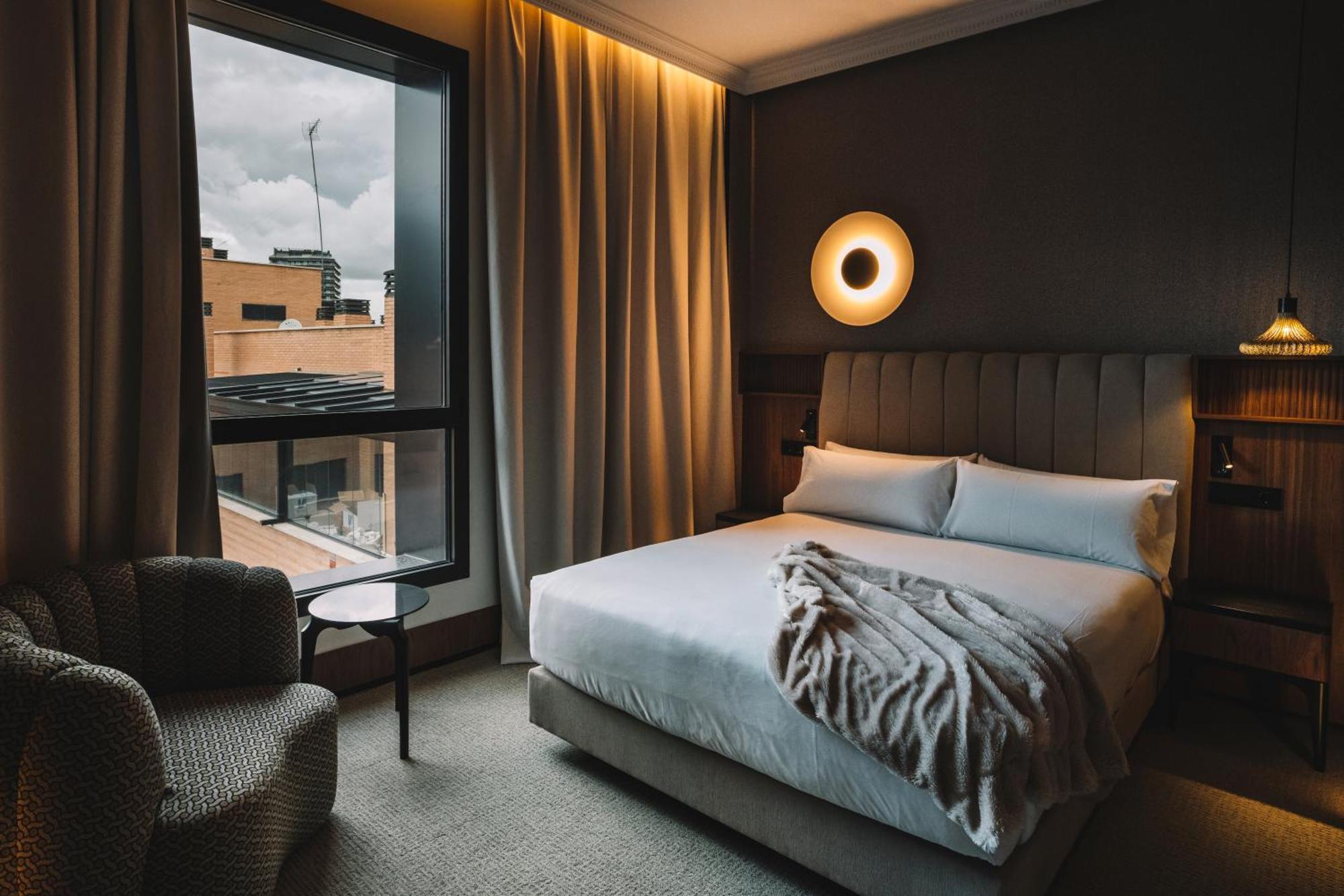 Hotel Pinar Plaza Madrid Eksteriør billede